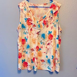 French Grey  floral V neck knit top. Size 2x